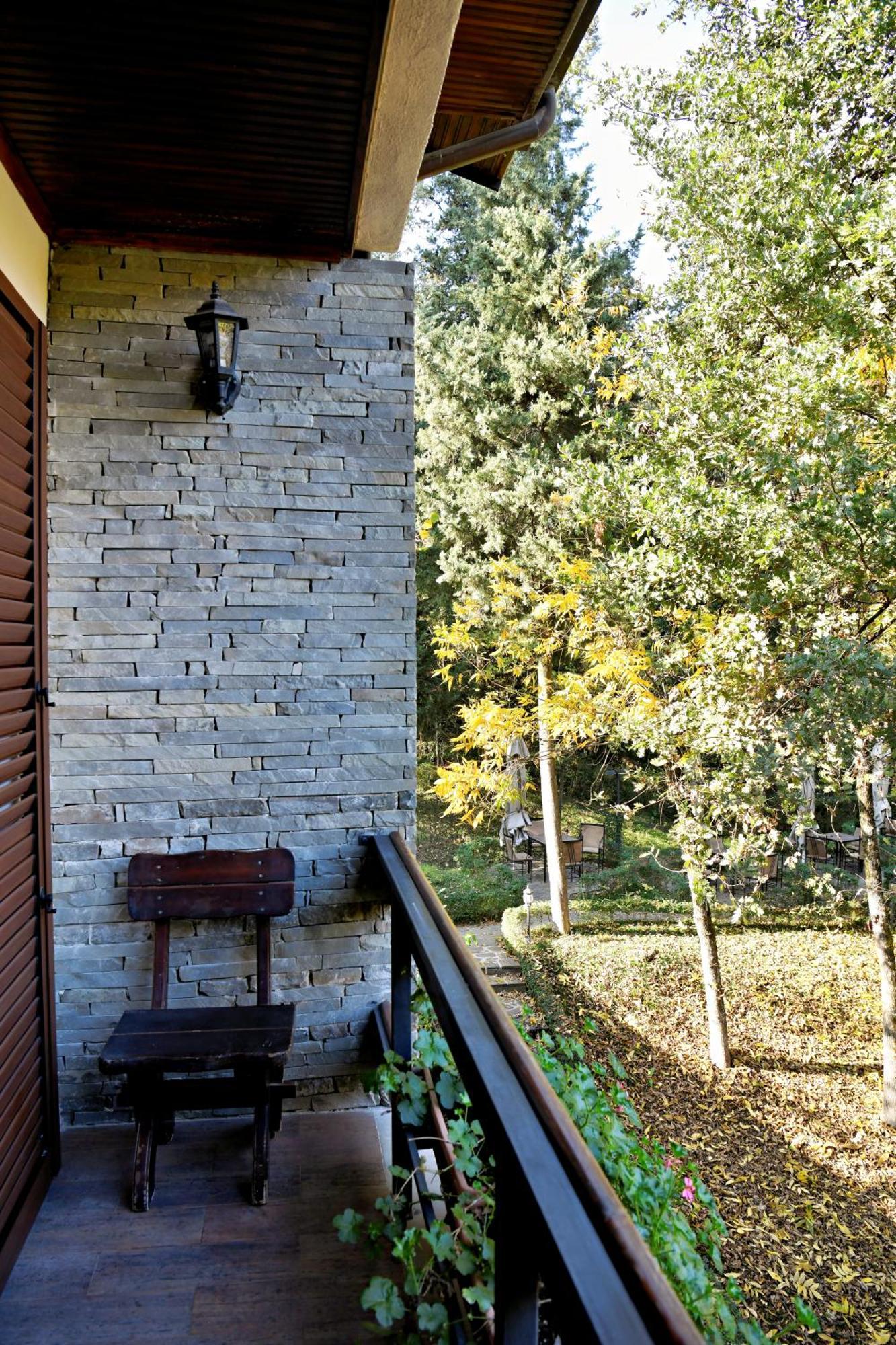 Hotel Restaurant Dreri Тирана Екстериор снимка
