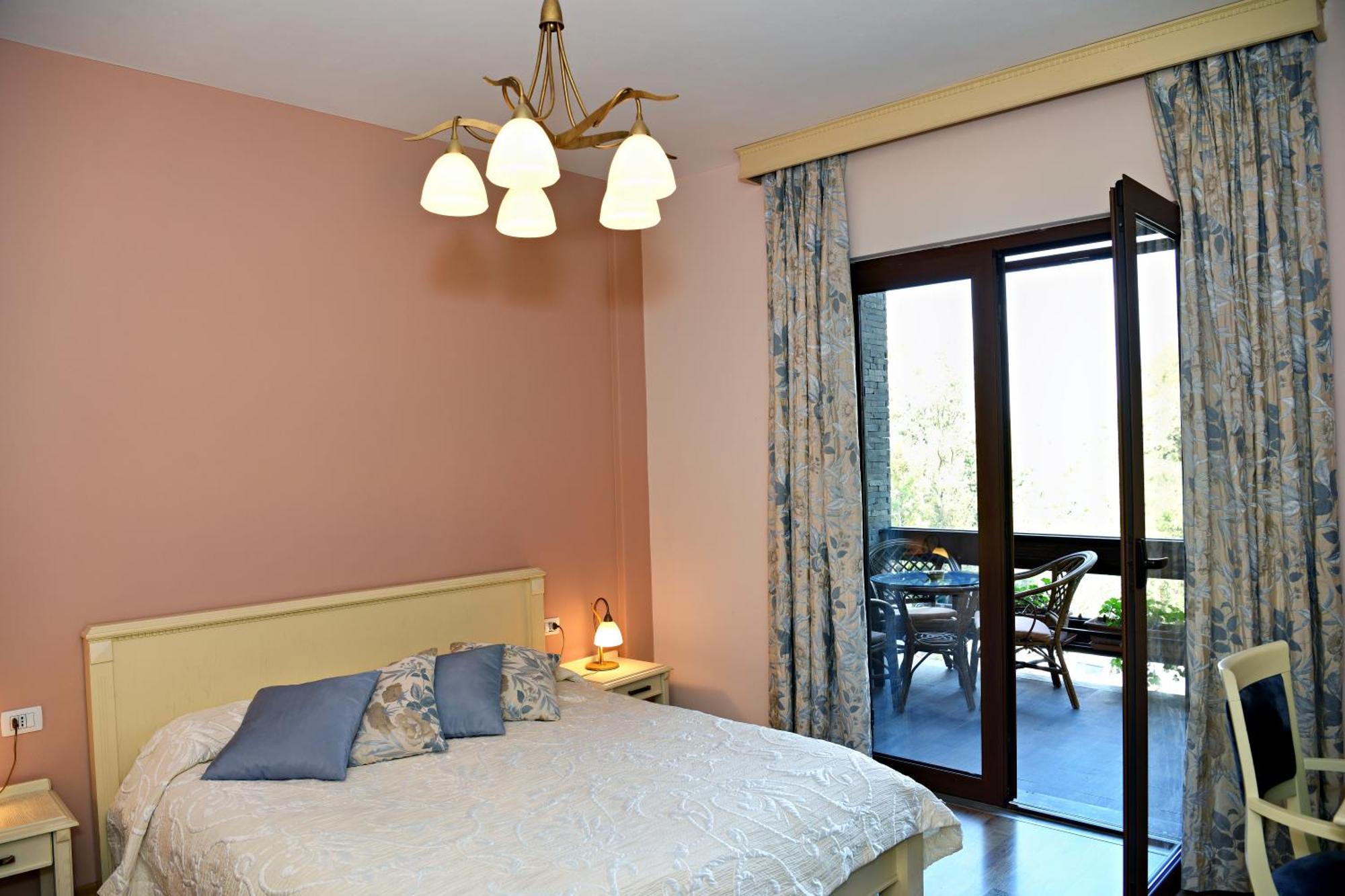 Hotel Restaurant Dreri Тирана Екстериор снимка