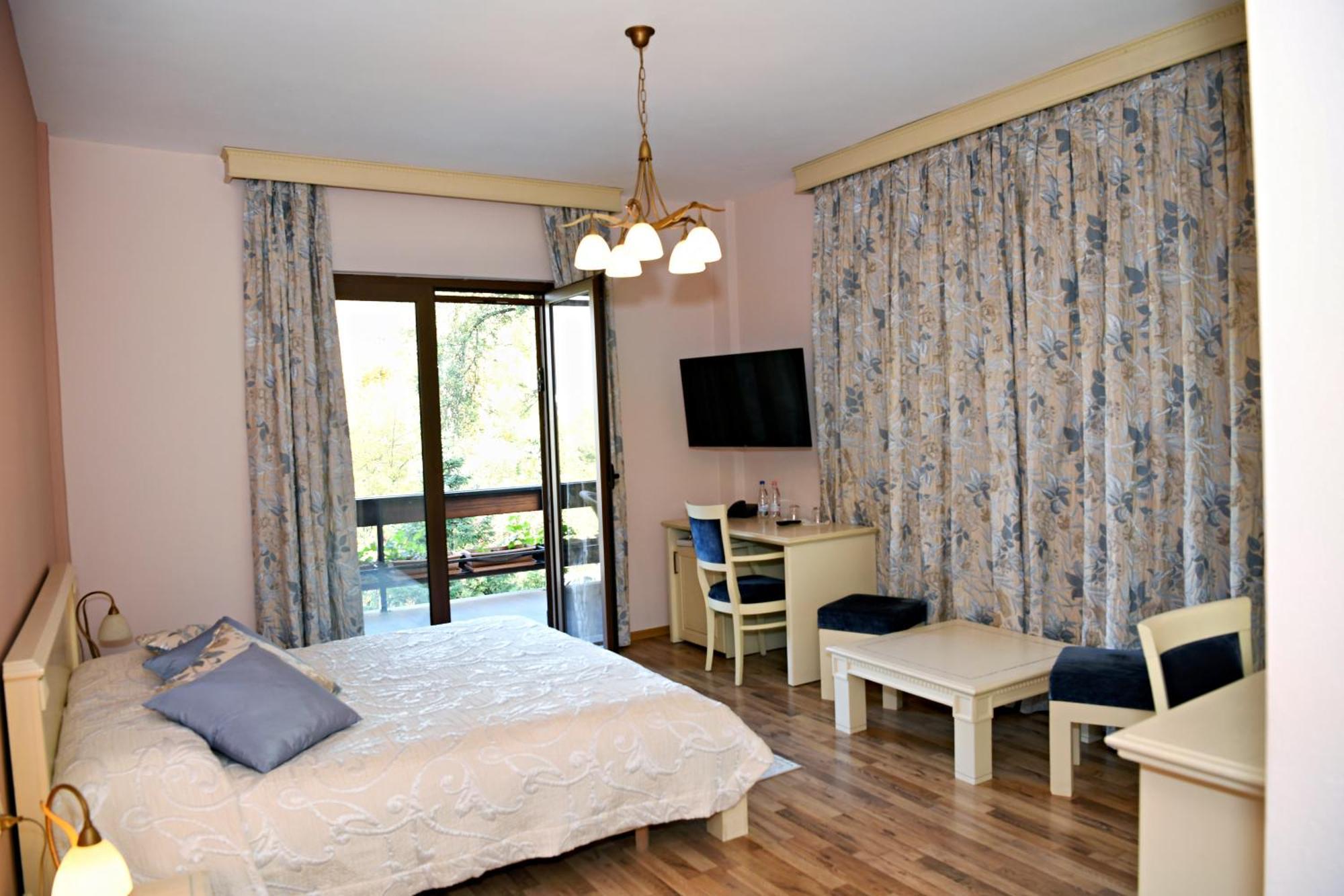 Hotel Restaurant Dreri Тирана Екстериор снимка